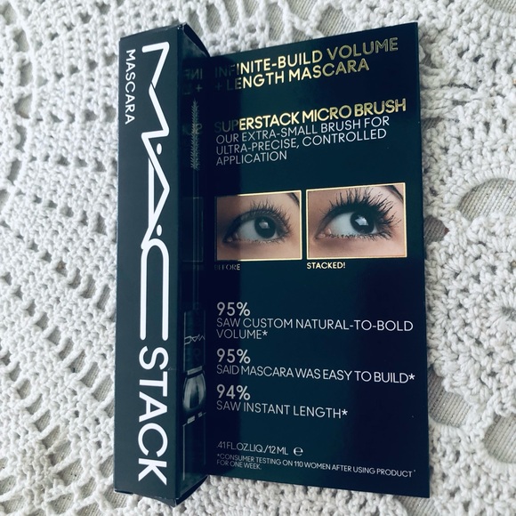 MAC MASCARA WATERPROOF BLACK STAK - Picture 3 of 4